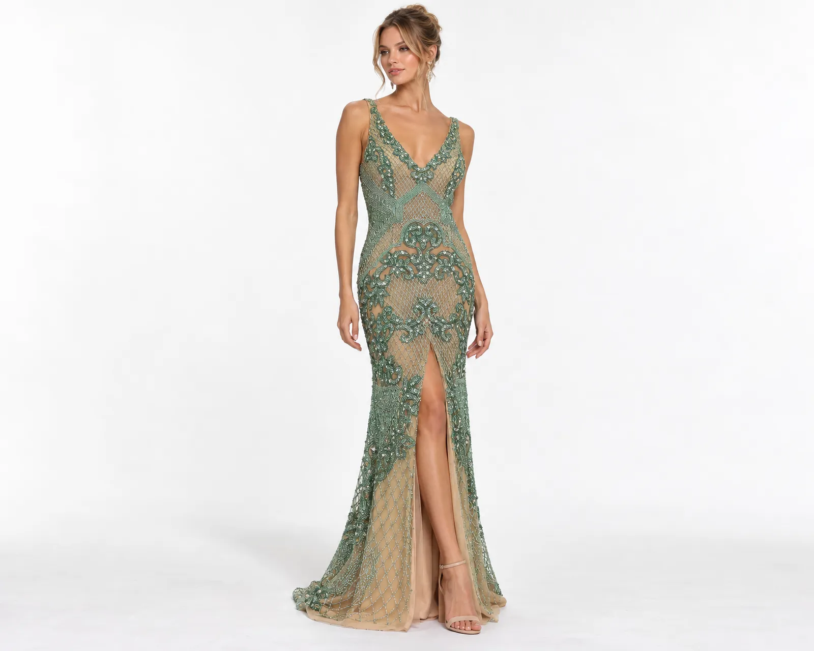 Editorial Gown com Bordados Verdes LE upscale gentle