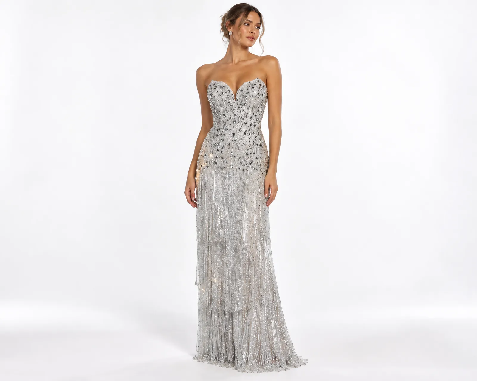 Glamour com Gown de Cristais e Franjas LE upscale gentle