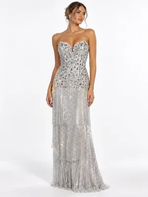 Glamour com Gown de Cristais e Franjas LE upscale gentle